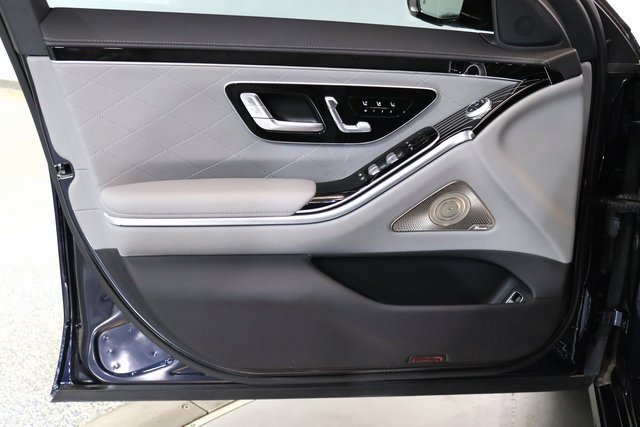 Used 2023 Mercedes-Benz S 580 4MATIC Sedan image 16