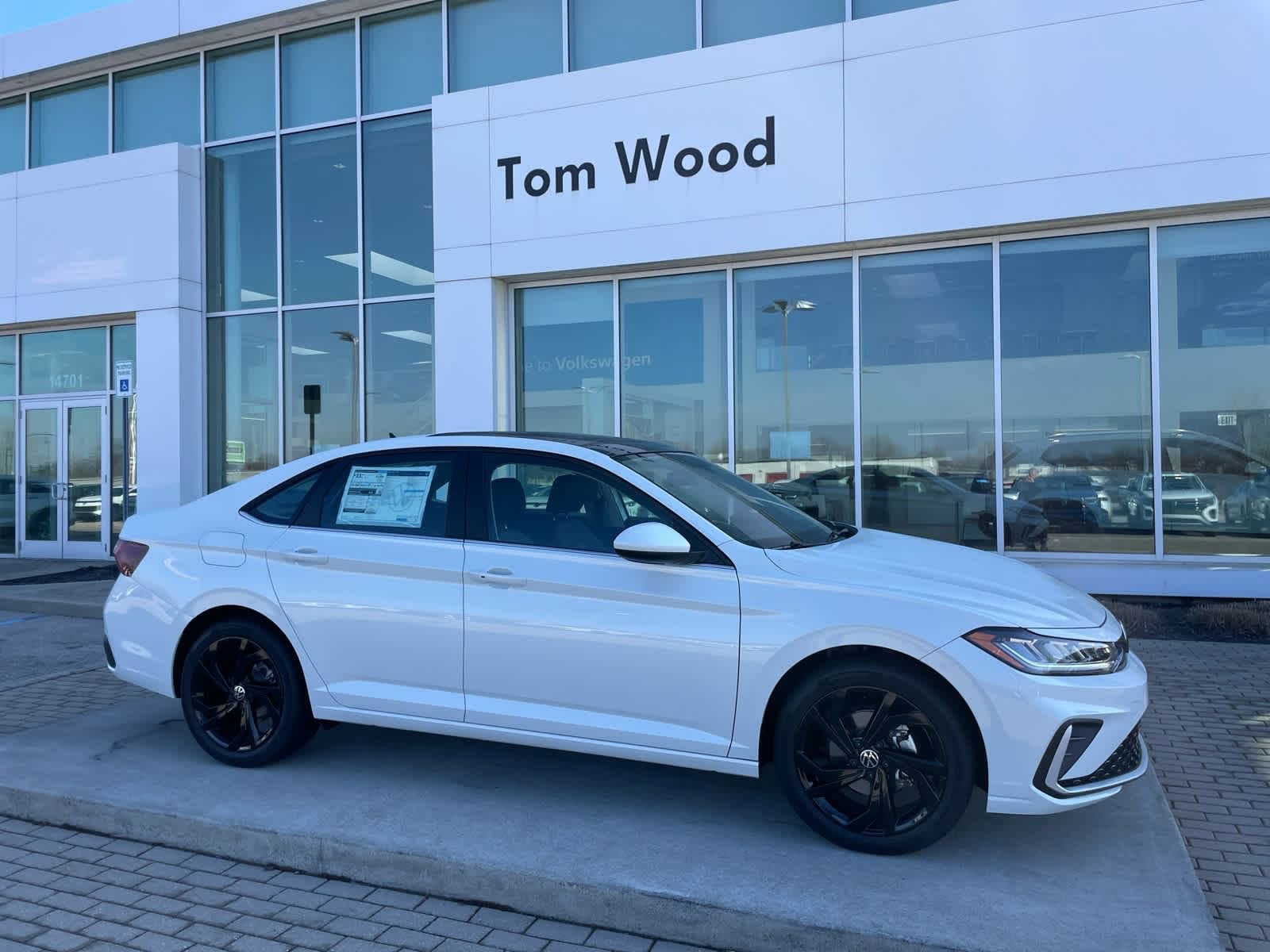 New 2026 Volkswagen Jetta SE FWD image 2
