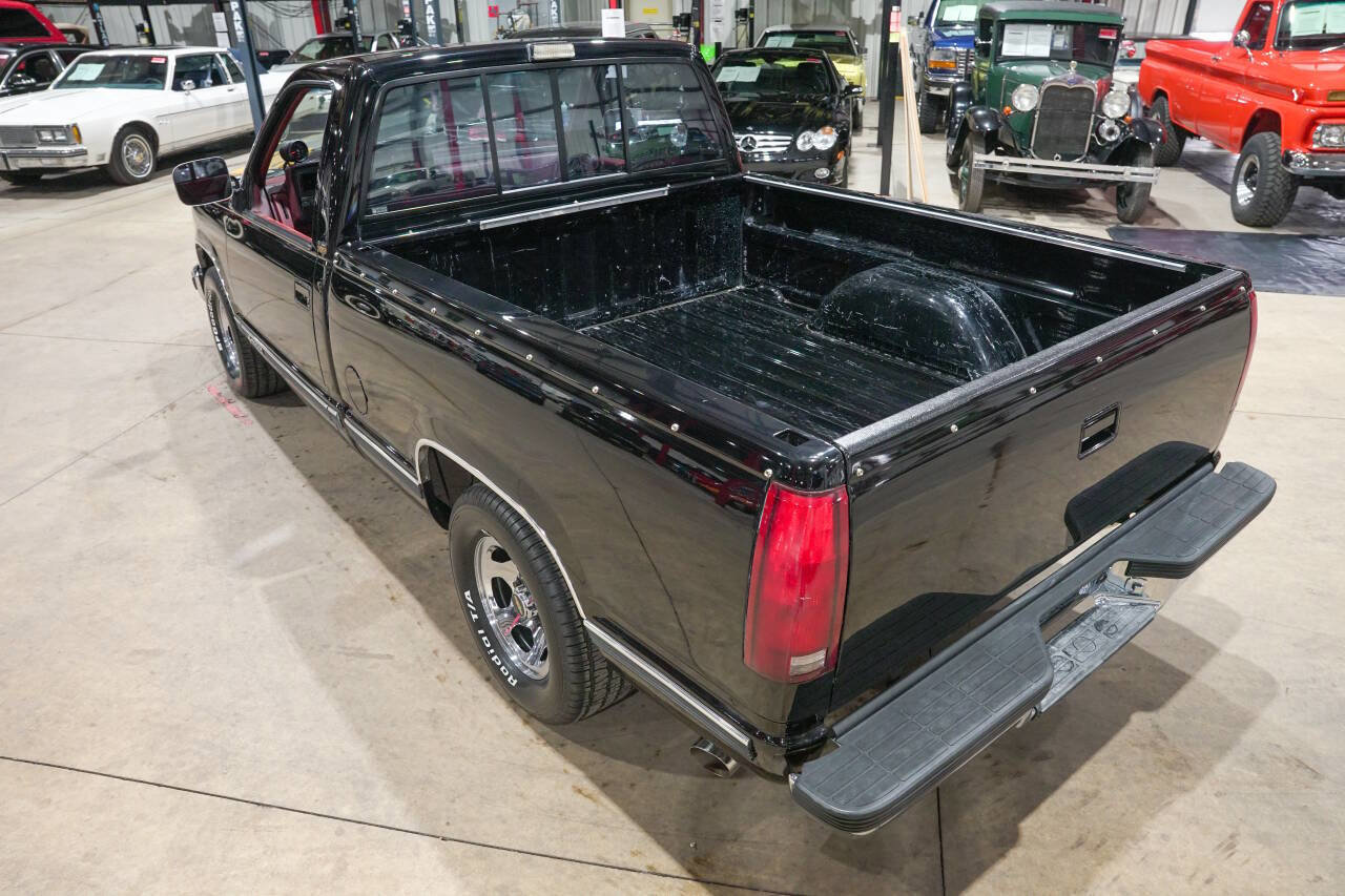 Used 1990 Chevrolet Silverado 1500 2WD Regular Cab image 16