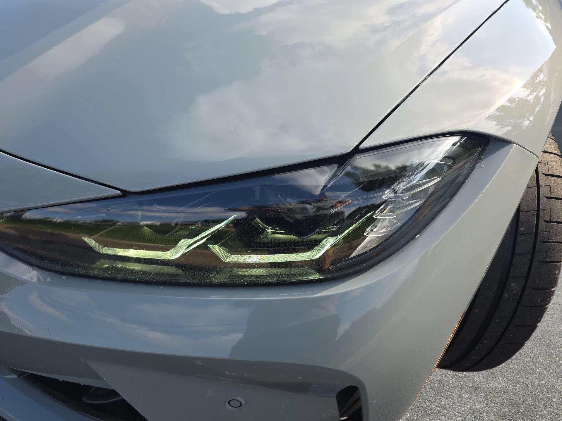 Used 2022 BMW M4 xDrive Competition w/ M Carbon Exterior Package AWD/4WD image 29