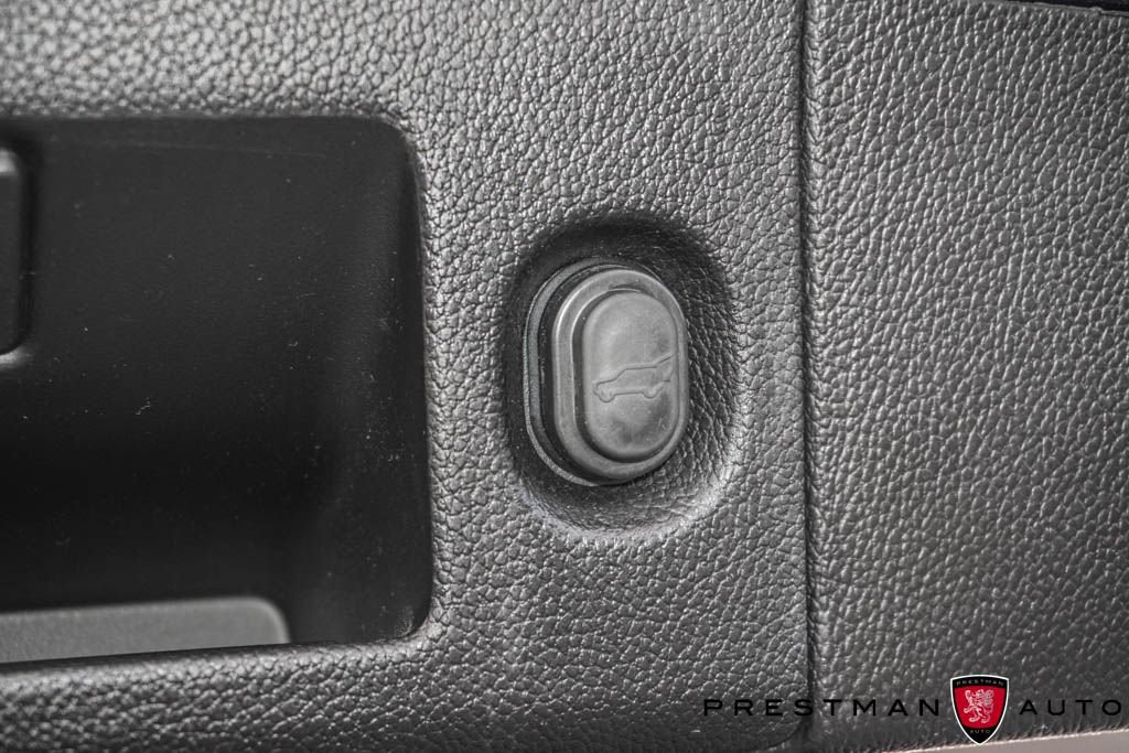 Used 2019 Cadillac Escalade Platinum AWD/4WD image 45
