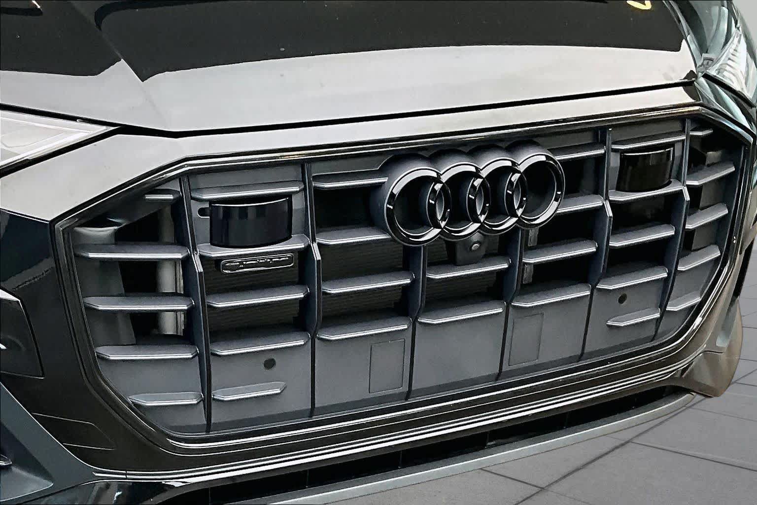 Used 2023 Audi Q8 Premium w/ Convenience Package AWD/4WD image 32