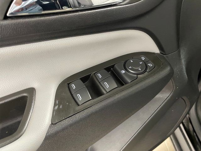 Used 2024 Chevrolet Equinox LS w/ LS Convenience Package AWD/4WD image 19