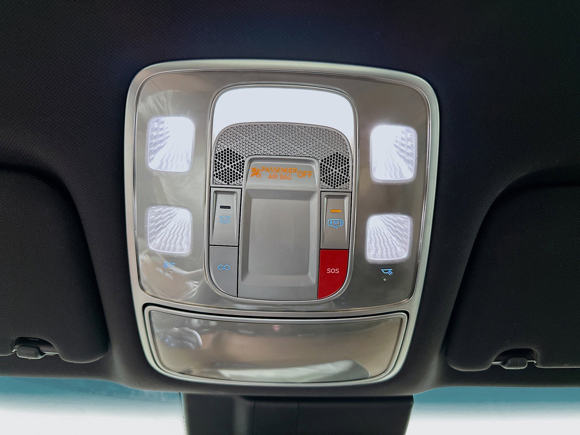 Used 2024 Genesis G80 2.5T image 18