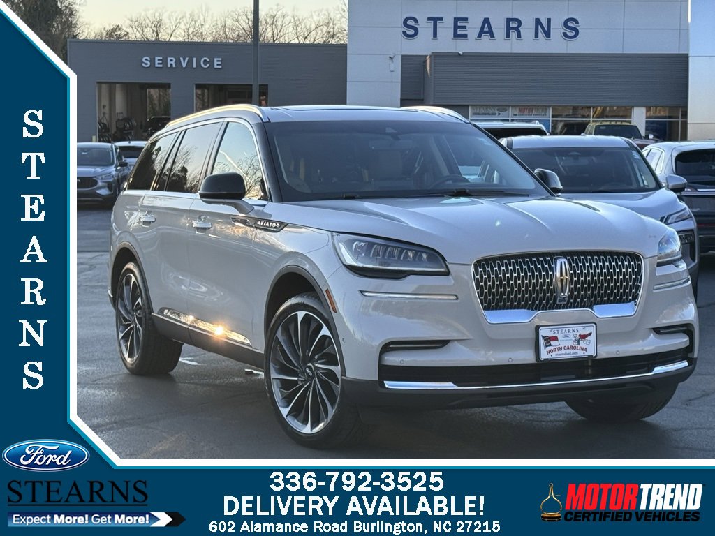 Used 2023 Lincoln Aviator Reserve w/ Equipment Group 201A image 1