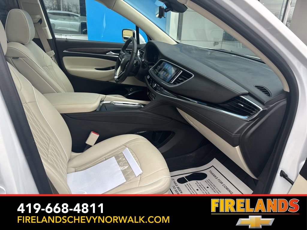 Certified 2024 Buick Enclave Avenir w/ Avenir Technology Package image 24