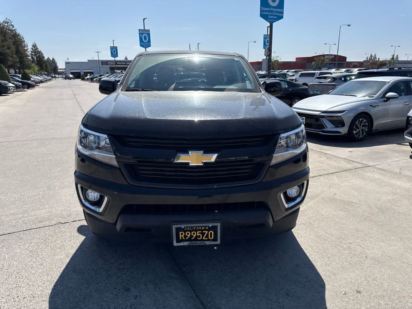 Used 2019 Chevrolet Colorado W/T w/ Custom Special Edition RWD image 2