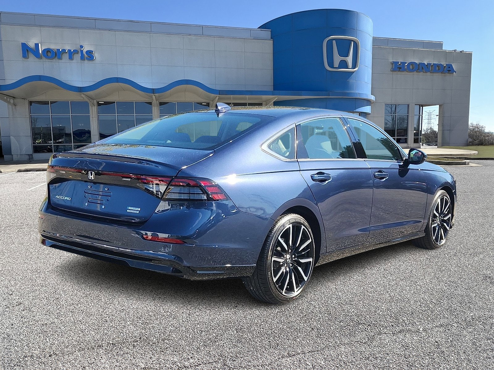 New 2025 Honda Accord Touring image 4