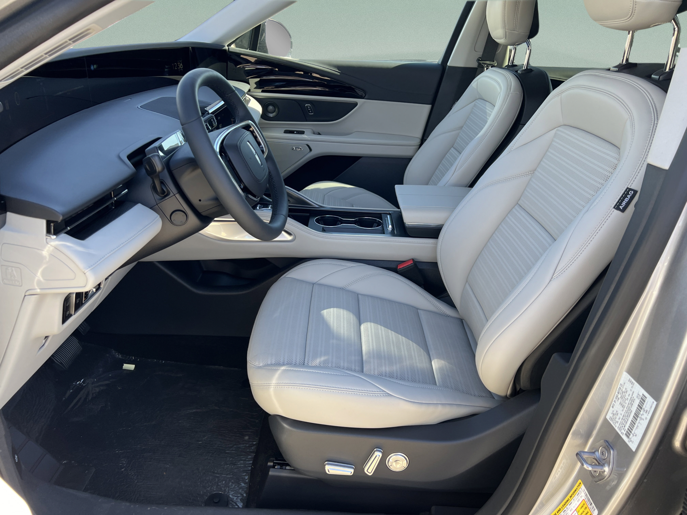 New 2026 Lincoln Nautilus Reserve AWD/4WD image 20