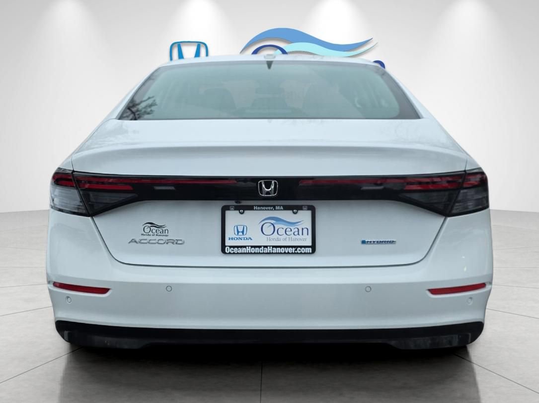 Used 2023 Honda Accord EX-L image 4