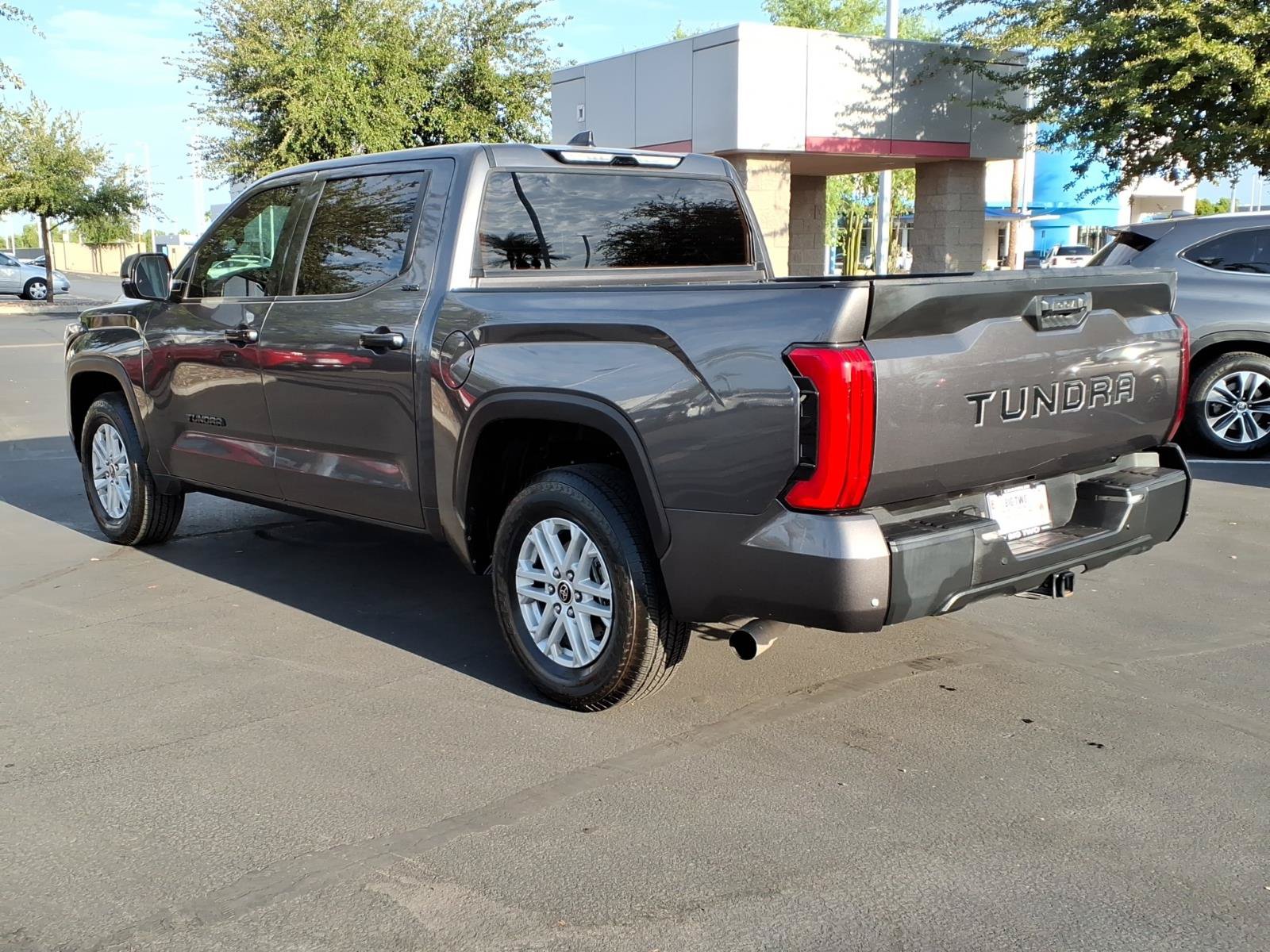 Used 2022 Toyota Tundra SR5 w/ Convenience Package RWD image 6
