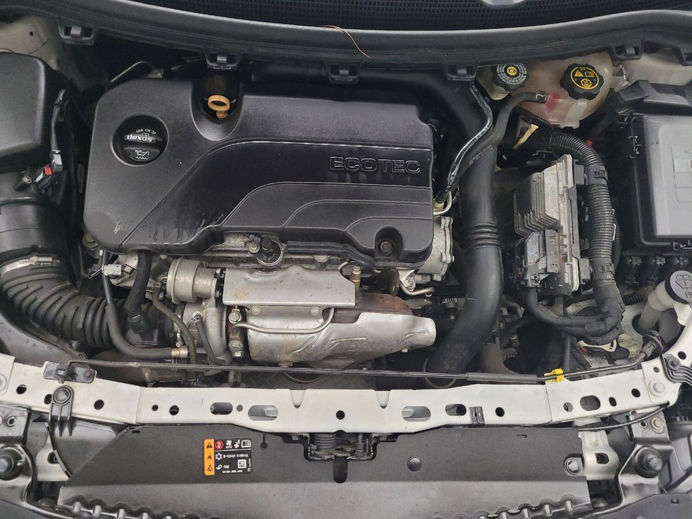 Used 2018 Chevrolet Cruze Premier FWD image 30