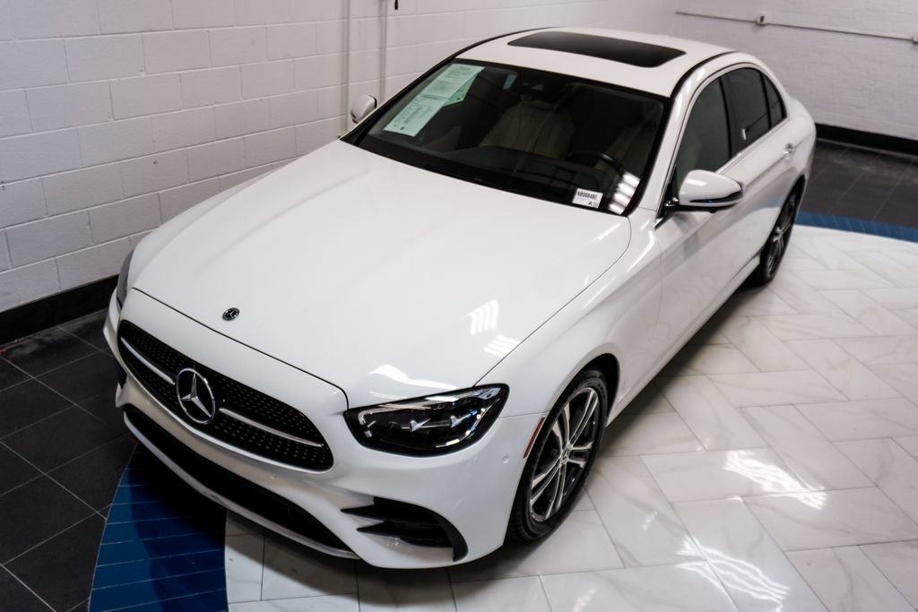Used 2022 Mercedes-Benz E 350 4MATIC Sedan image 40