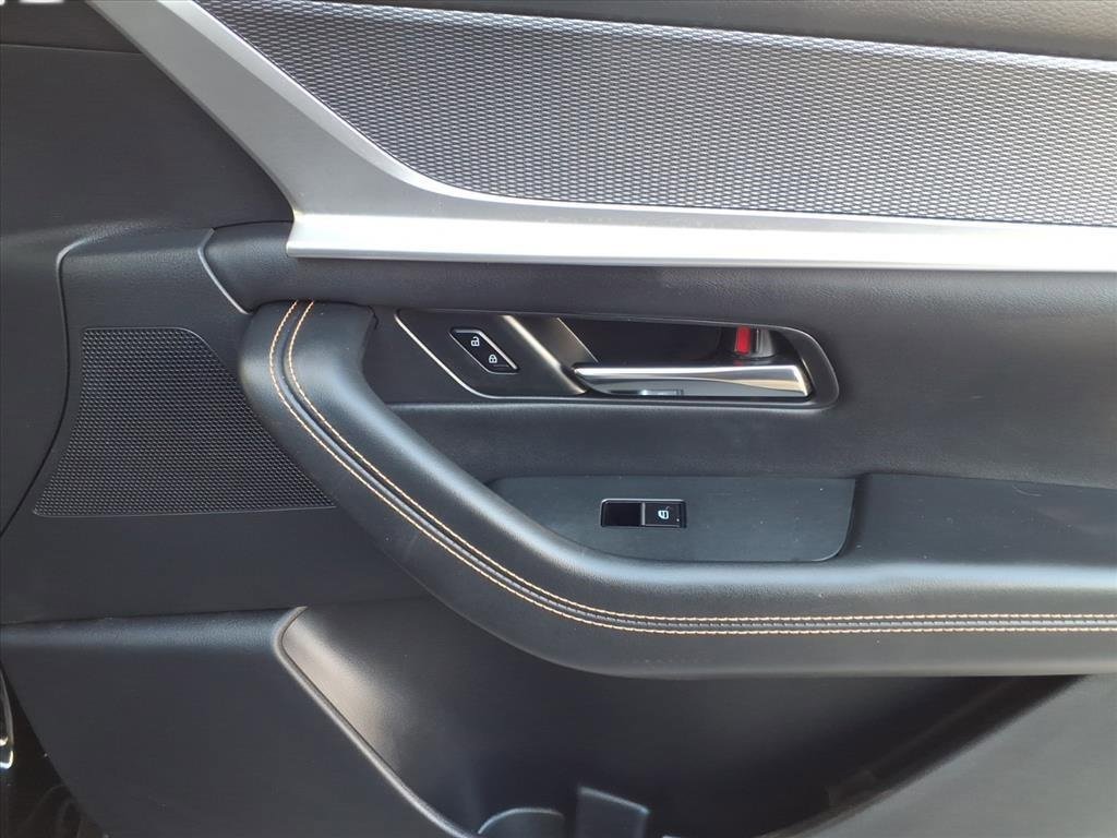 Used 2024 MAZDA CX-90 3.3 Turbo w/ Premium Package image 31