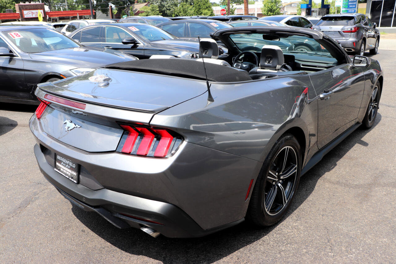 Used 2024 Ford Mustang Premium image 5