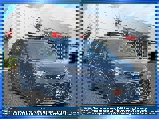 Used 2025 Toyota Sienna XSE w/ XSE Plus Package