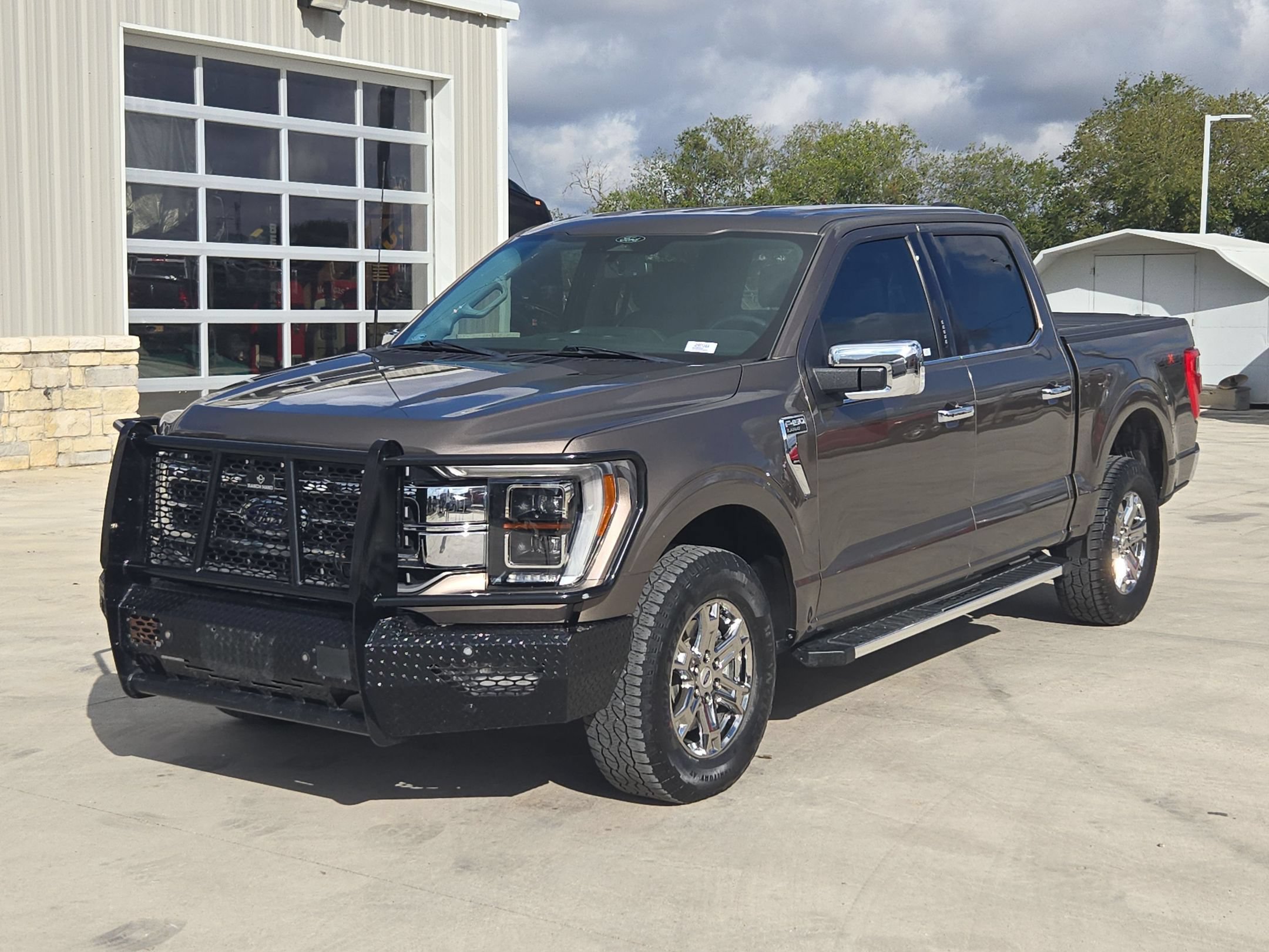 Used 2022 Ford F150 Lariat w/ Equipment Group 502A High AWD/4WD image 7