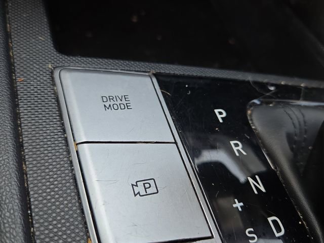 Certified 2021 Hyundai Elantra SEL image 20