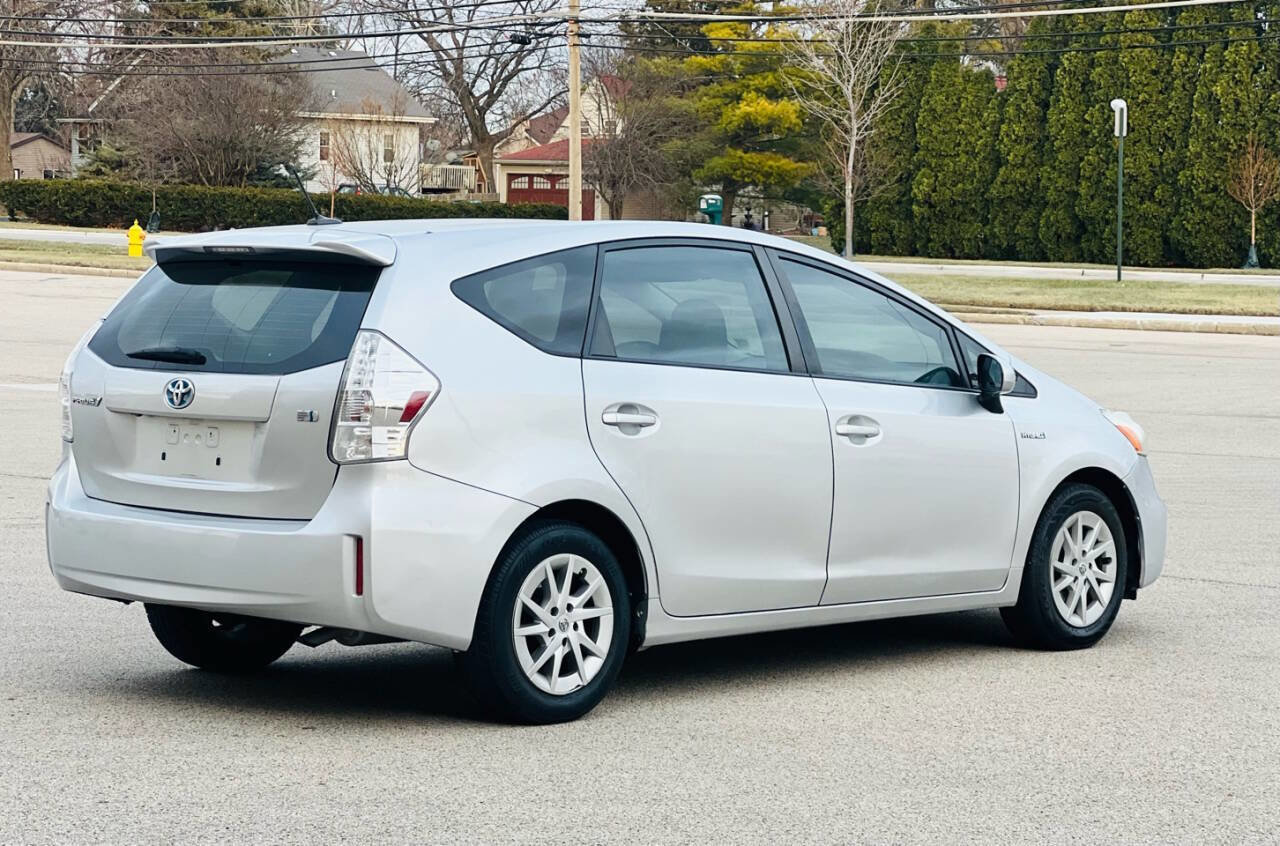 Used 2012 Toyota Prius V Three image 5