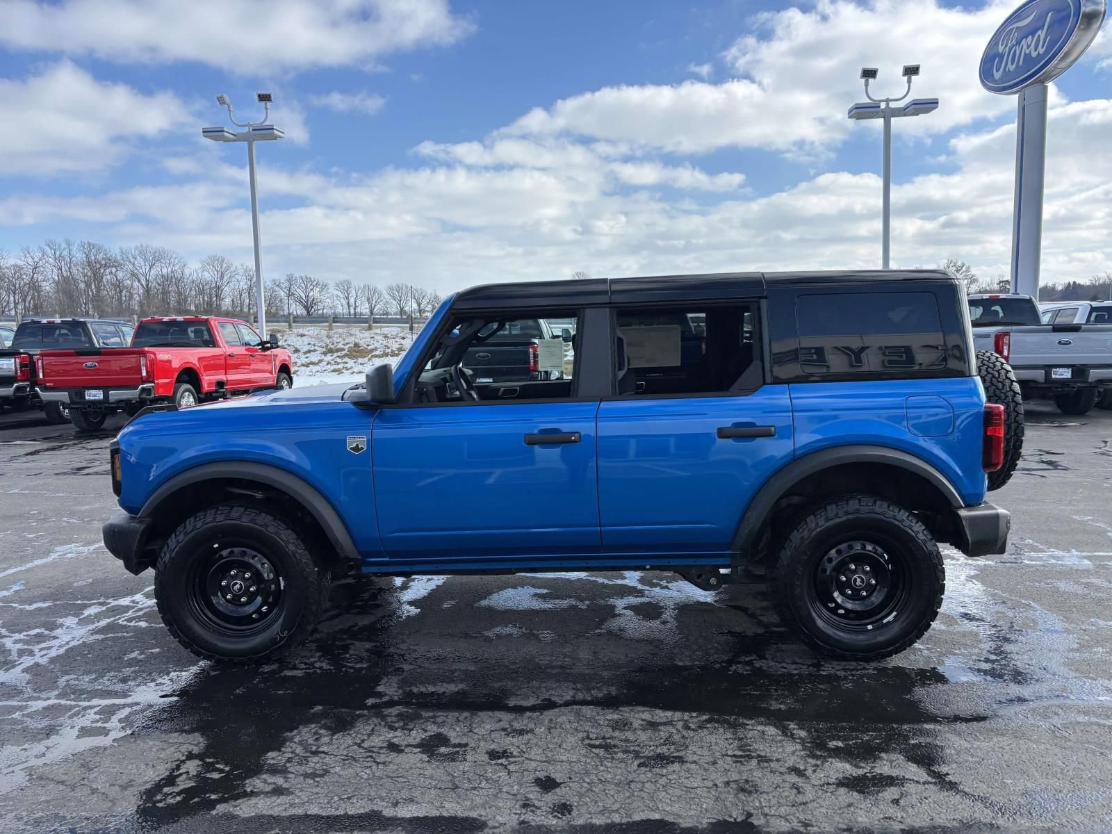 New 2026 Ford Bronco Big Bend image 4