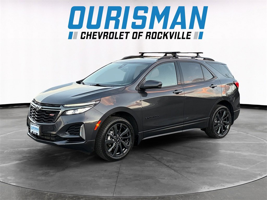 Used 2023 Chevrolet Equinox RS image 2