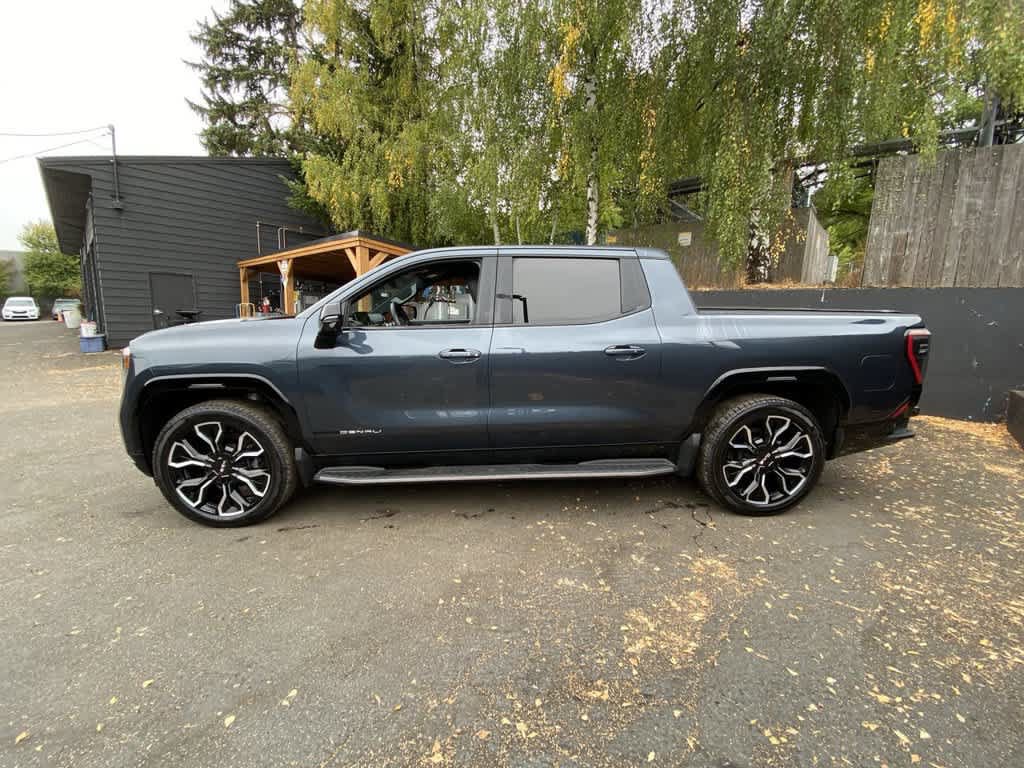 Used 2026 GMC Sierra EV Denali AWD/4WD image 3