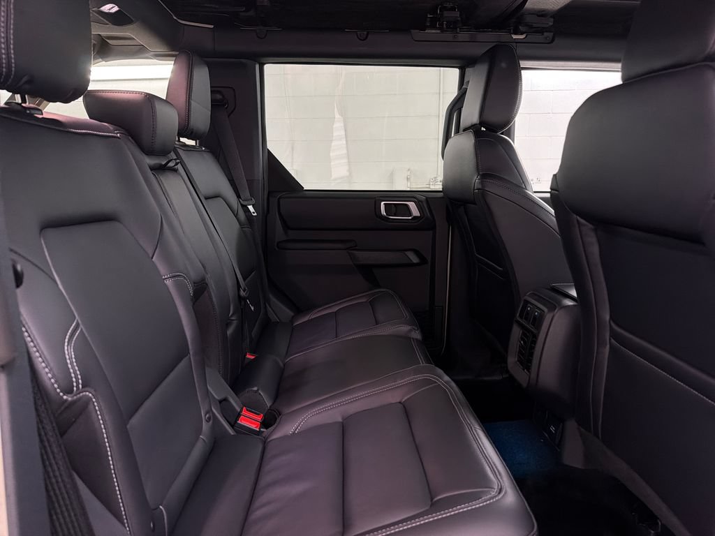 New 2026 Ford Bronco Outer Banks AWD/4WD image 29