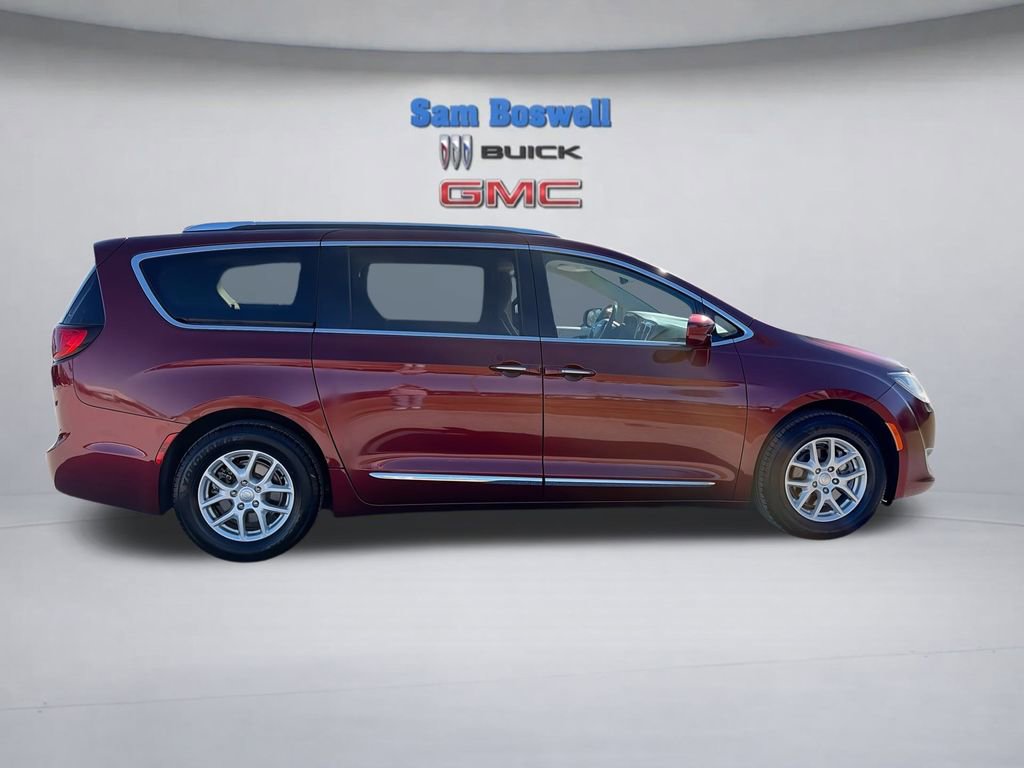 Used 2020 Chrysler Pacifica Touring-L image 9