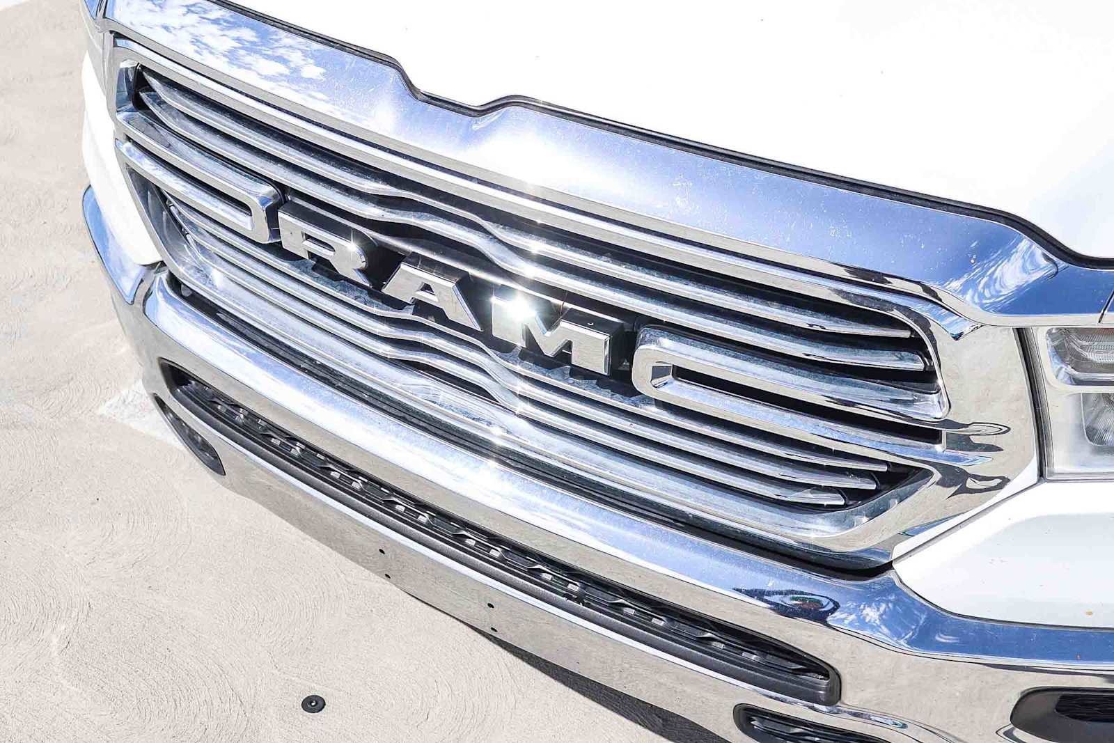 Used 2024 RAM 1500 Laramie RWD image 8