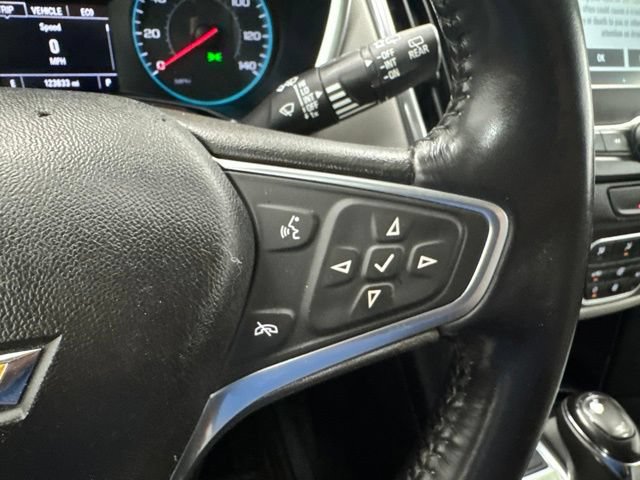 Used 2018 Chevrolet Equinox LT AWD/4WD image 12