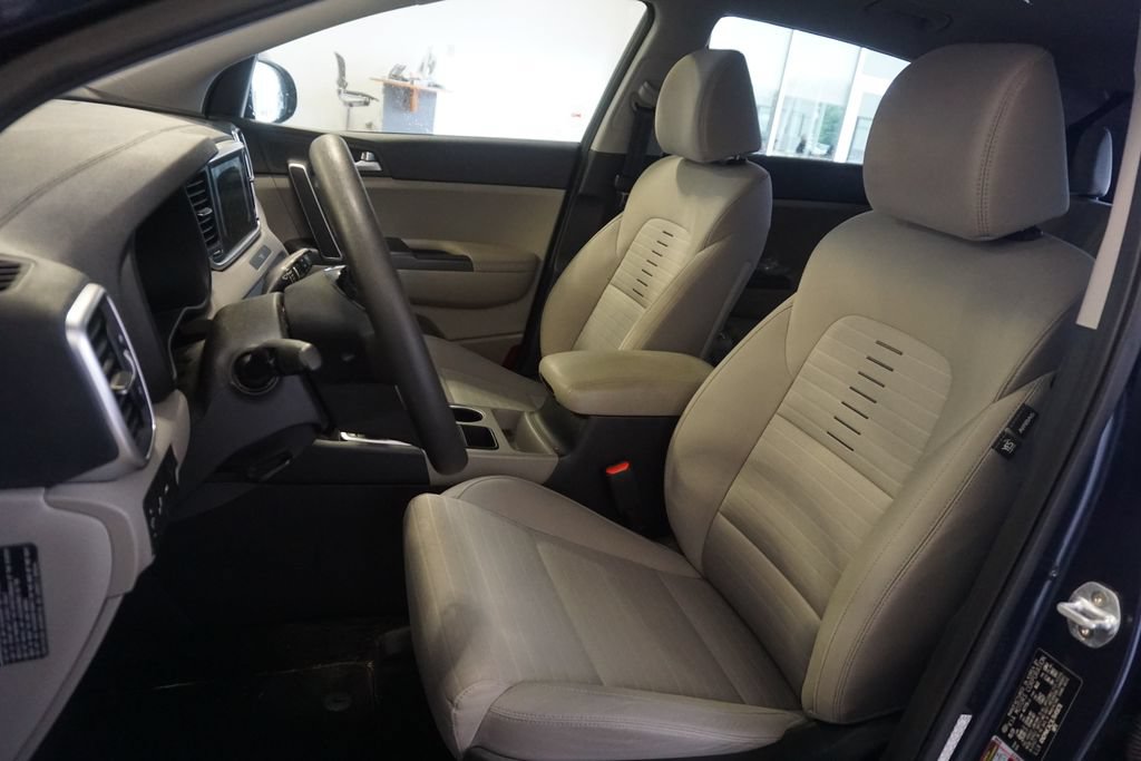Used 2020 Kia Sportage LX w/ LX Popular Package AWD/4WD image 15
