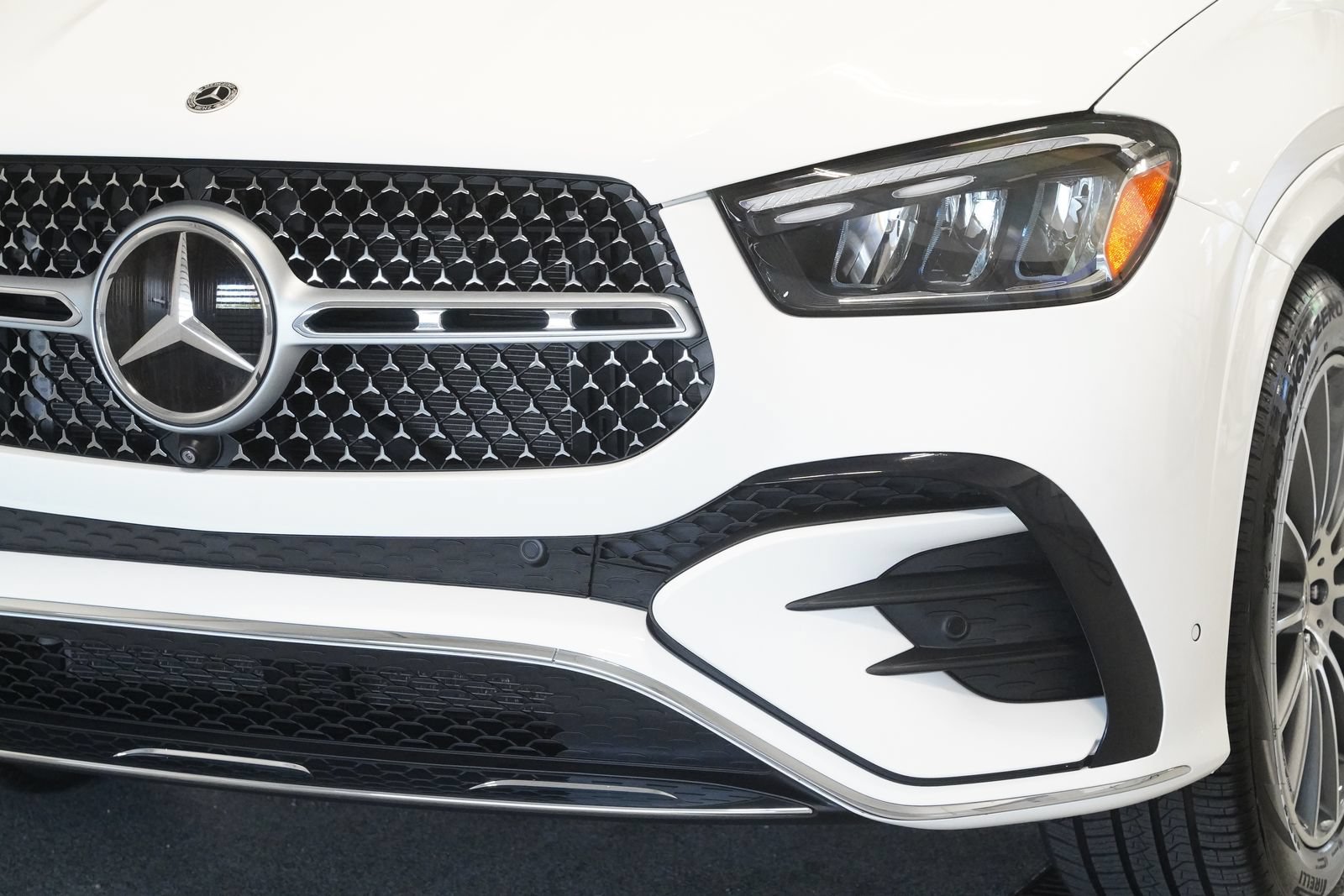 Certified 2024 Mercedes-Benz GLE 350 4MATIC image 6