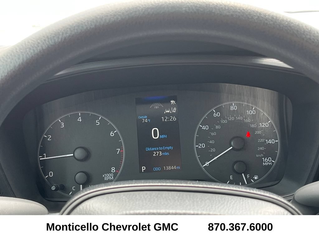Used 2025 Toyota Corolla LE FWD image 13