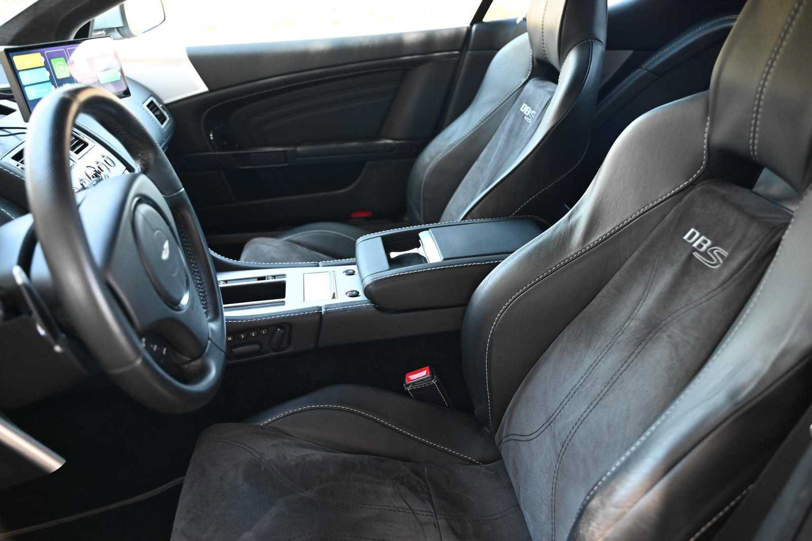 Used 2009 Aston Martin DBS Coupe RWD image 18