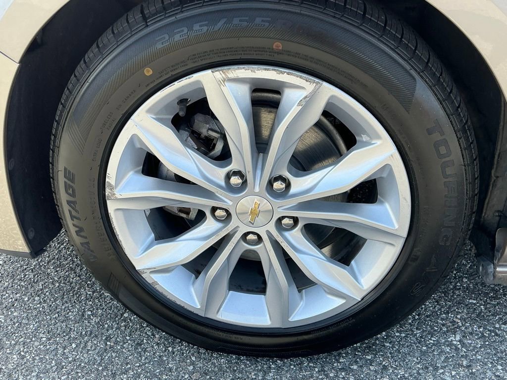 Used 2023 Chevrolet Malibu LT w/ Driver Confidence Package image 18