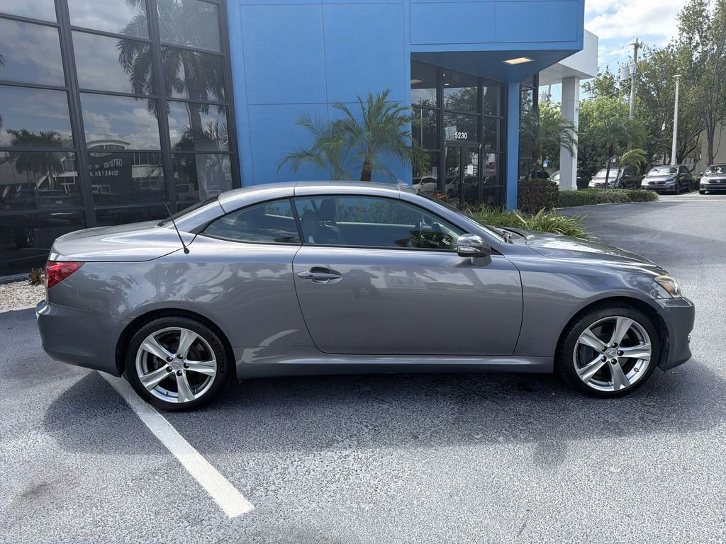 Used 2012 Lexus IS 350C w/ Luxury Pkg RWD image 9