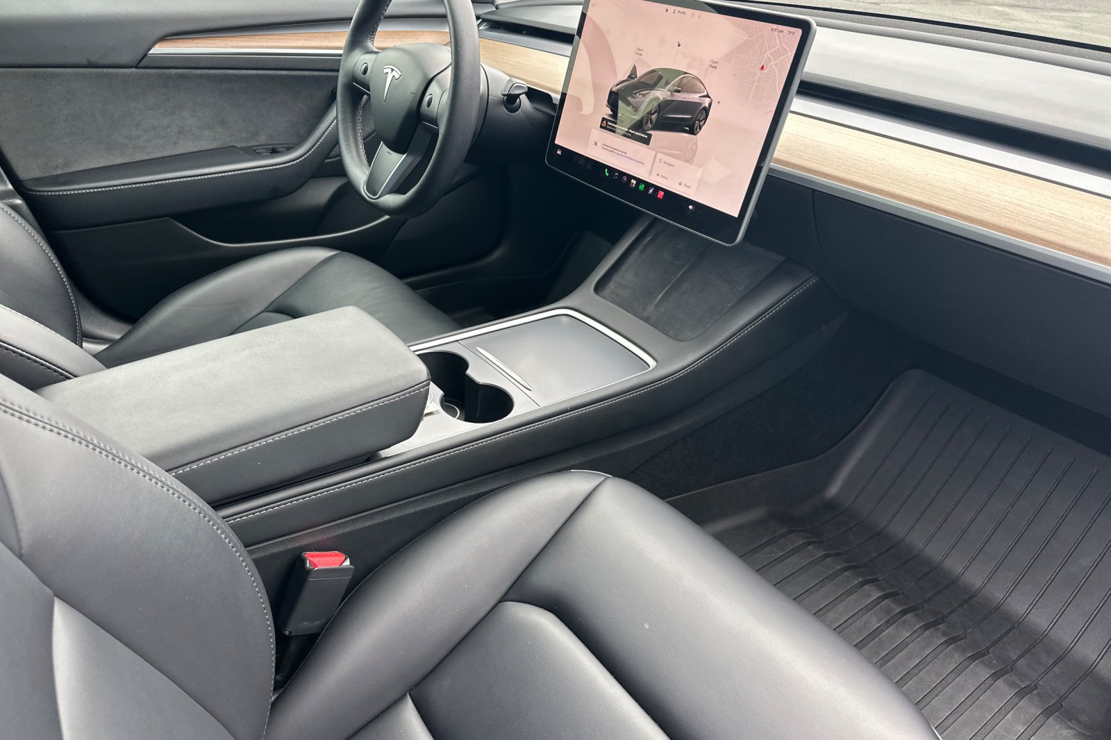 Used 2023 Tesla Model 3 Standard Range RWD image 14