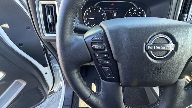 Used 2025 Nissan Frontier SV w/ SV Convenience Package image 27