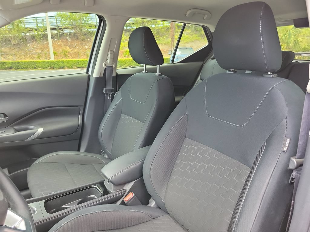 Used 2024 Nissan Kicks SV FWD image 19