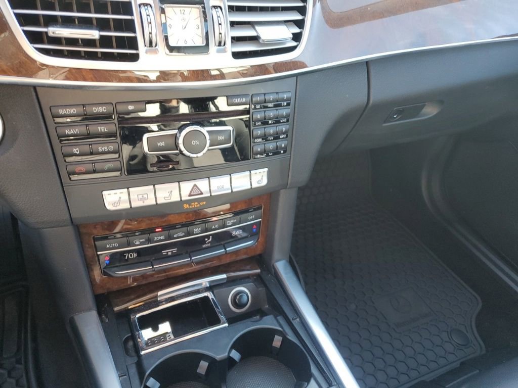 Used 2014 Mercedes-Benz E 350 E 350 image 22