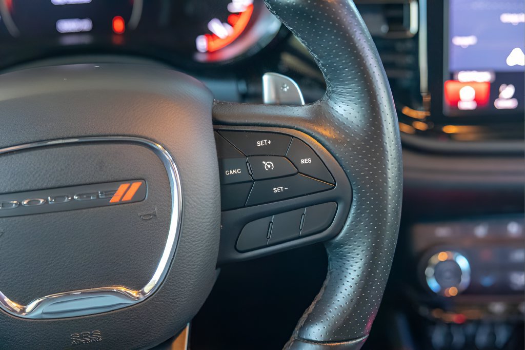 Used 2022 Dodge Durango R/T w/ Blacktop Package AWD/4WD image 29
