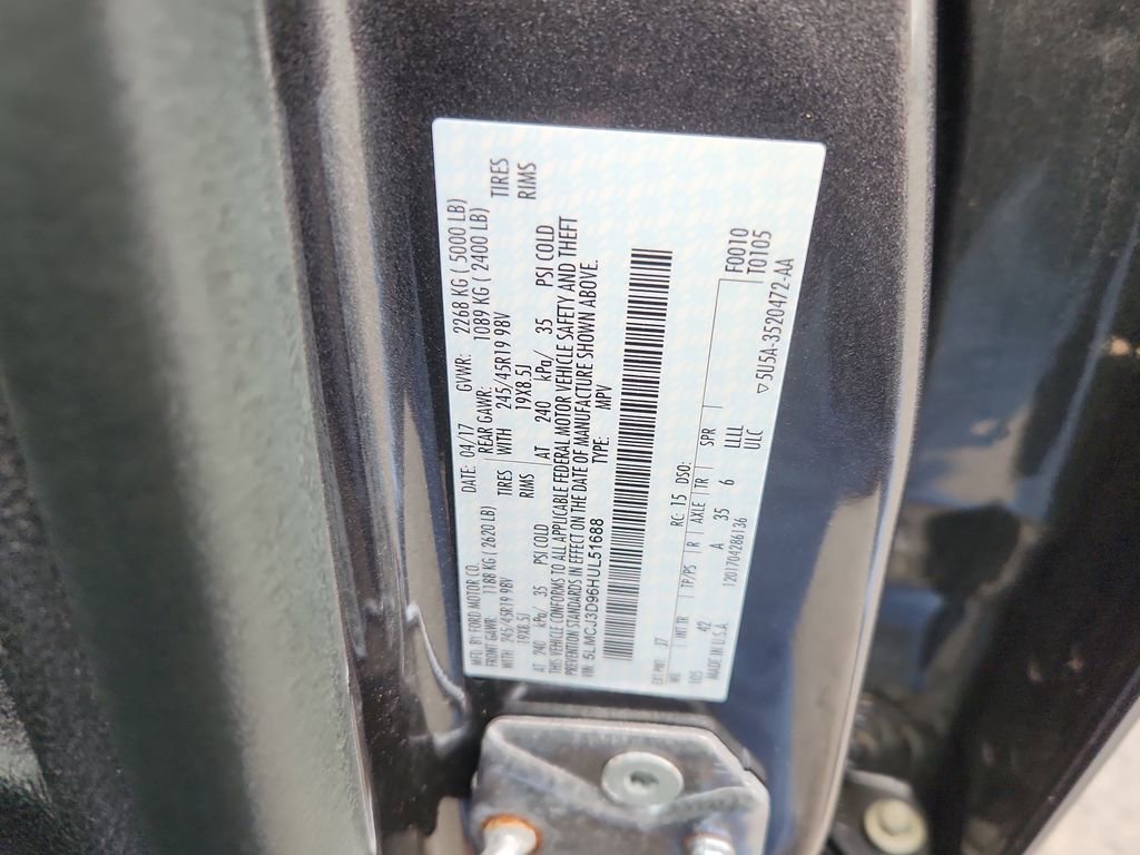 Used 2017 Lincoln MKC Reserve w/ Lincoln MKC Climate Package image 20