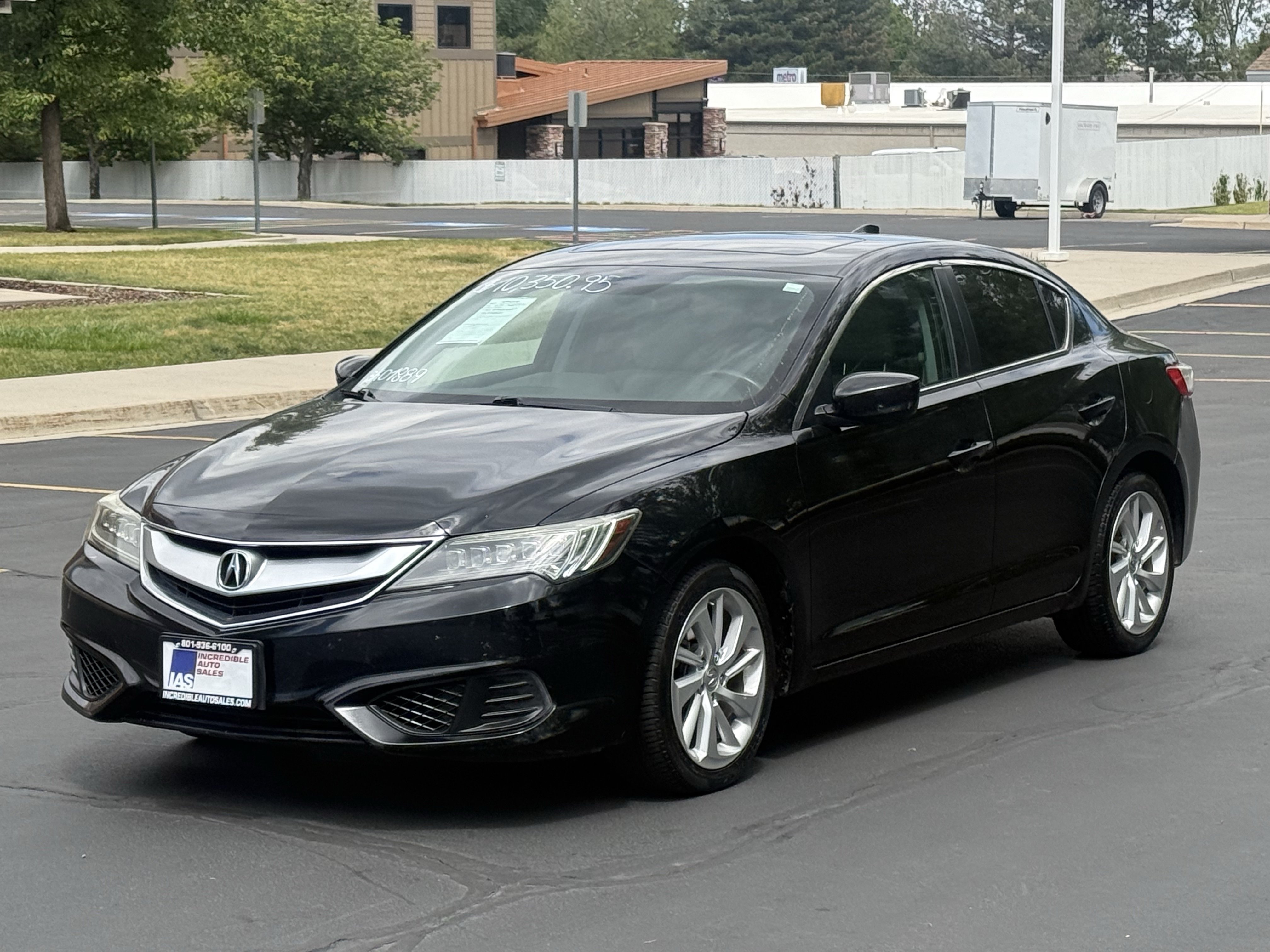 Used 2017 Acura ILX FWD image 8