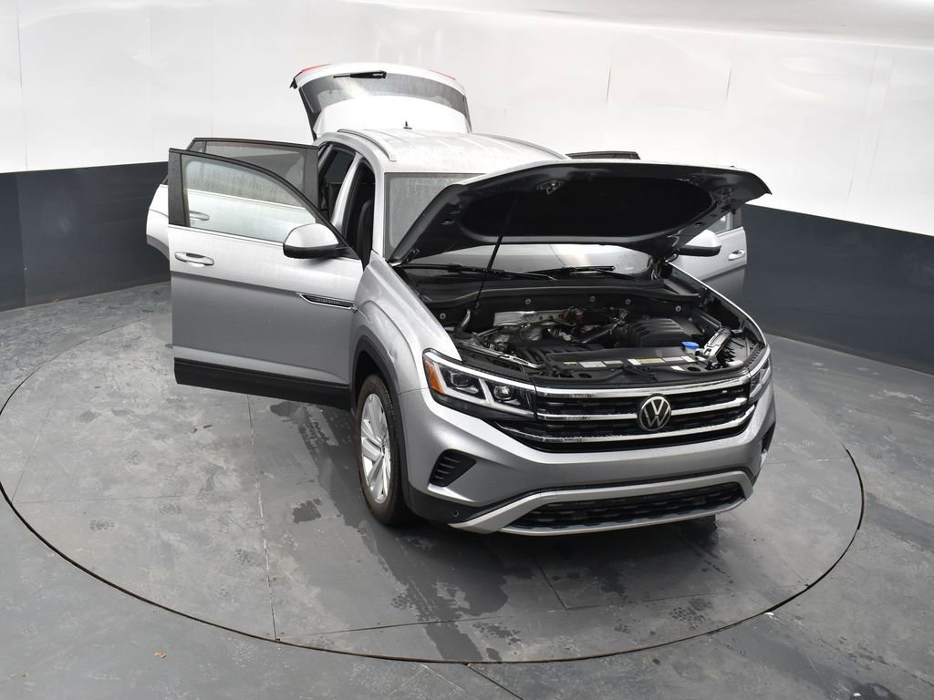 Used 2022 Volkswagen Atlas Cross Sport SE image 18