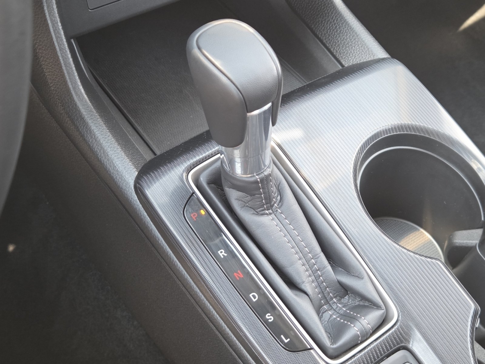 Used 2024 Honda Civic EX-L image 30