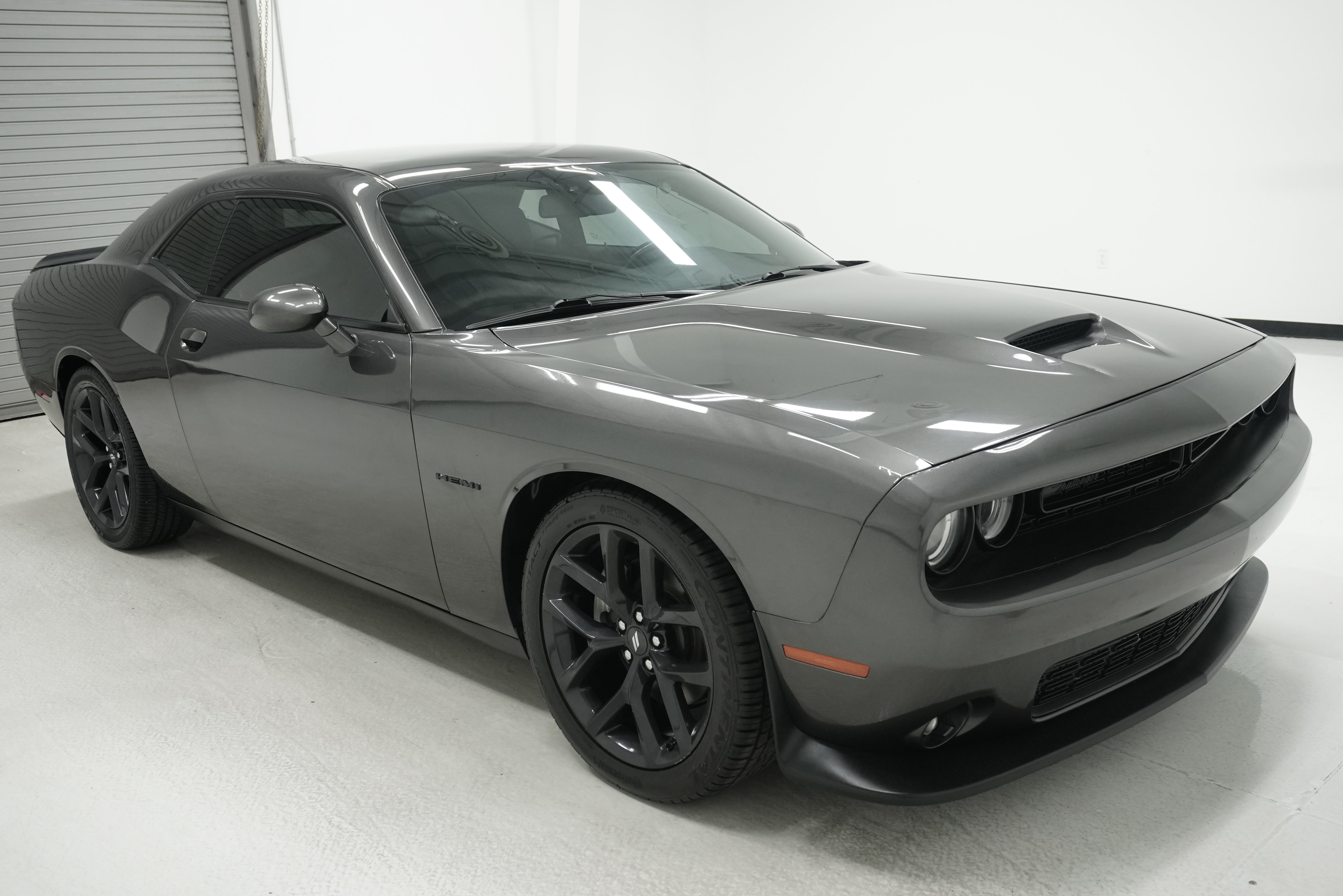 Used 2021 Dodge Challenger R/T w/ Blacktop Package RWD image 3