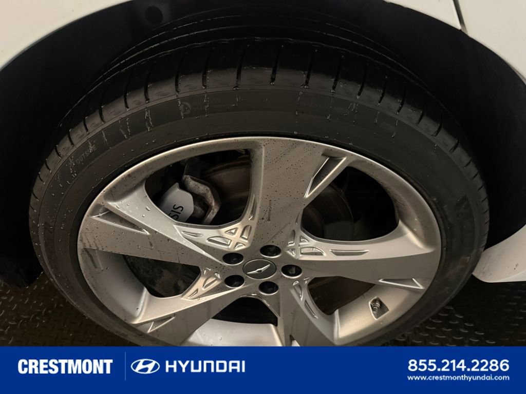 Used 2023 Genesis GV80 2.5T w/ Prestige Package image 18