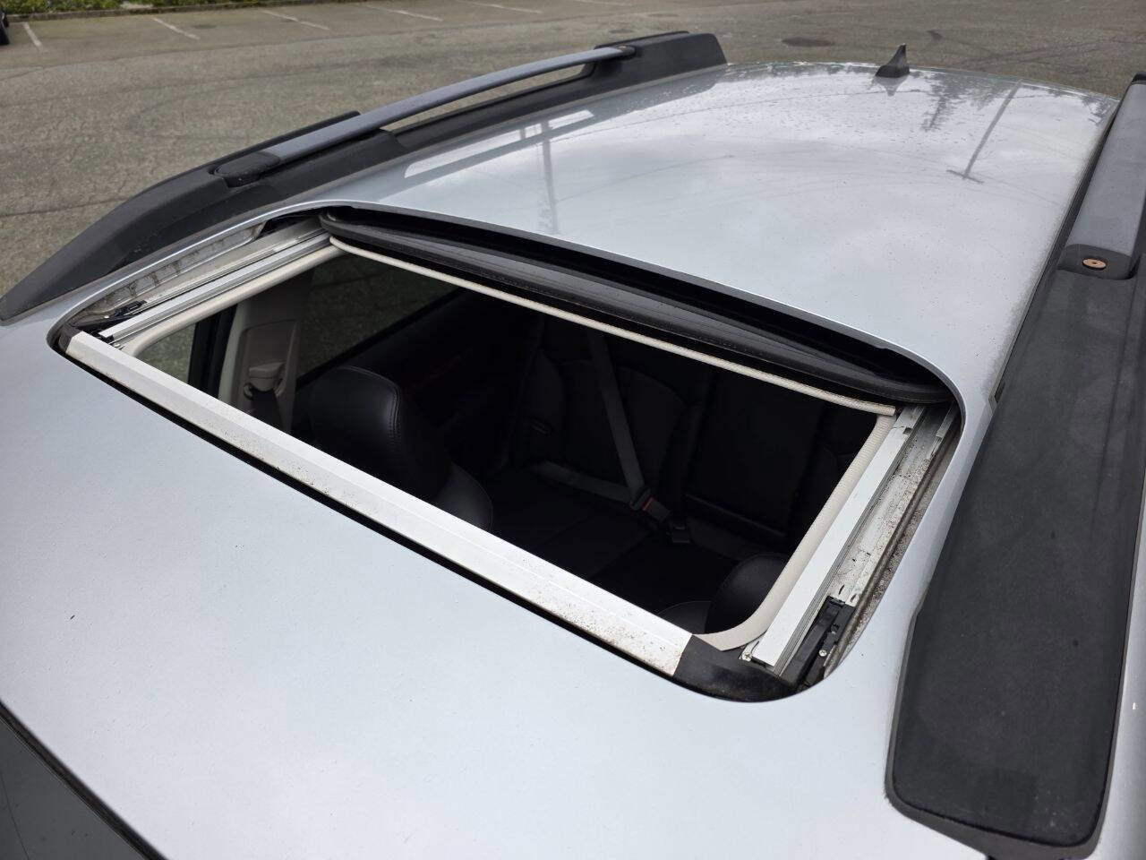 Used 2012 Subaru Outback 3.6R Limited image 20