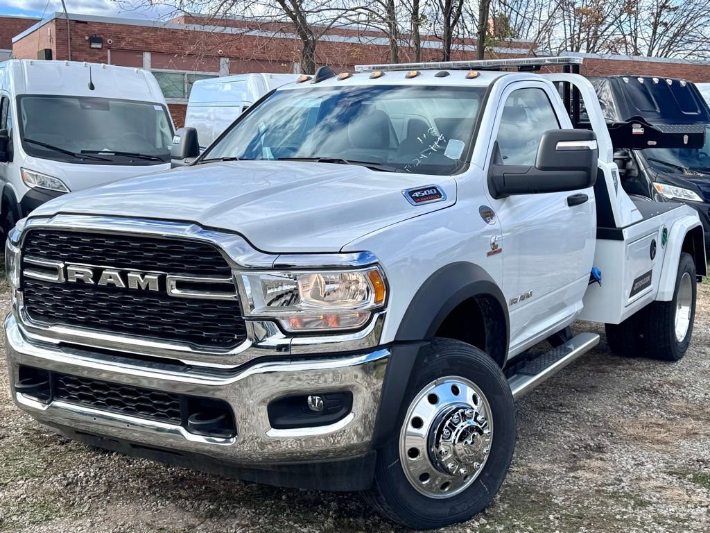 New 2024 RAM 4500 SLT w/ Quick Order Package 2YG SLT image 4