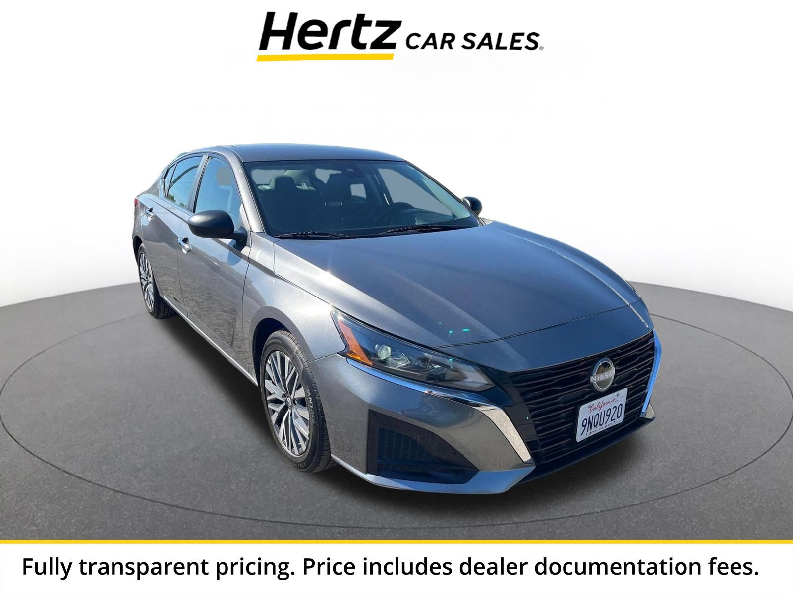 Used 2025 Nissan Altima 2.5 SV FWD image 1